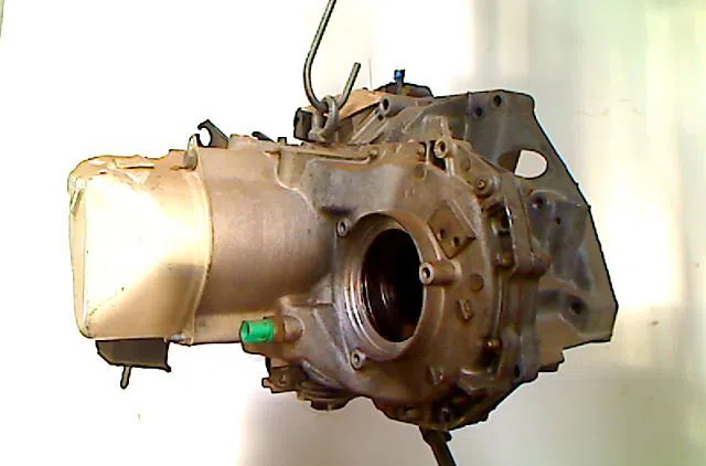 Boîte de vitesses manuelle RENAULT SCENIC I occasion — photo 2