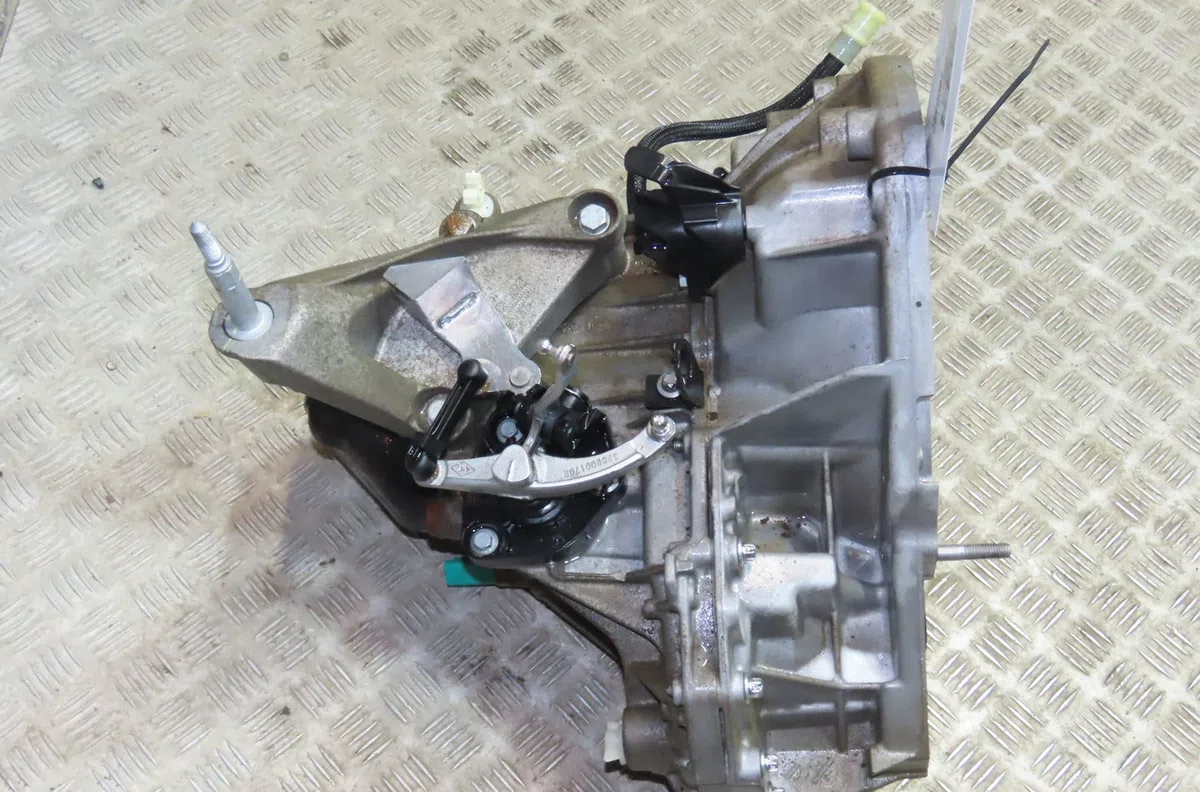 Boîte de vitesses manuelle Renault TWINGO III (BCM_, BCA_) 1.0 sce 70 (2014) 5 portes occasion