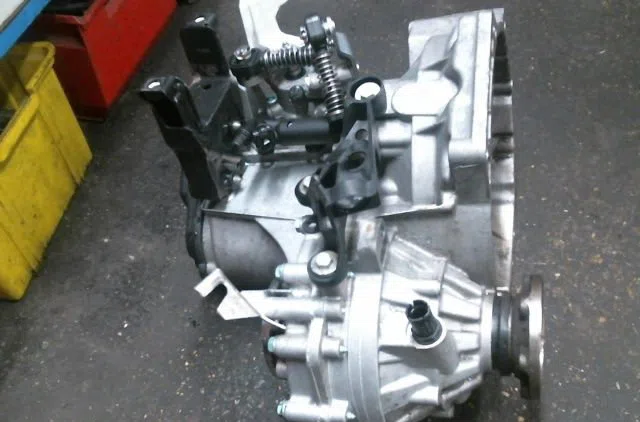 Boîte de vitesses manuelle Seat IBIZA III (6L1) 1.9 tdi (2002-2009) 5 portes occasion — photo 2
