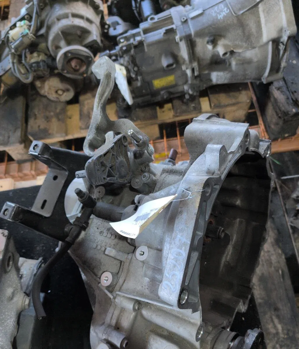Boîte de vitesses manuelle Seat IBIZA IV (6J5, 6P1) 1.2 tsi (2010-2012) occasion — photo 2
