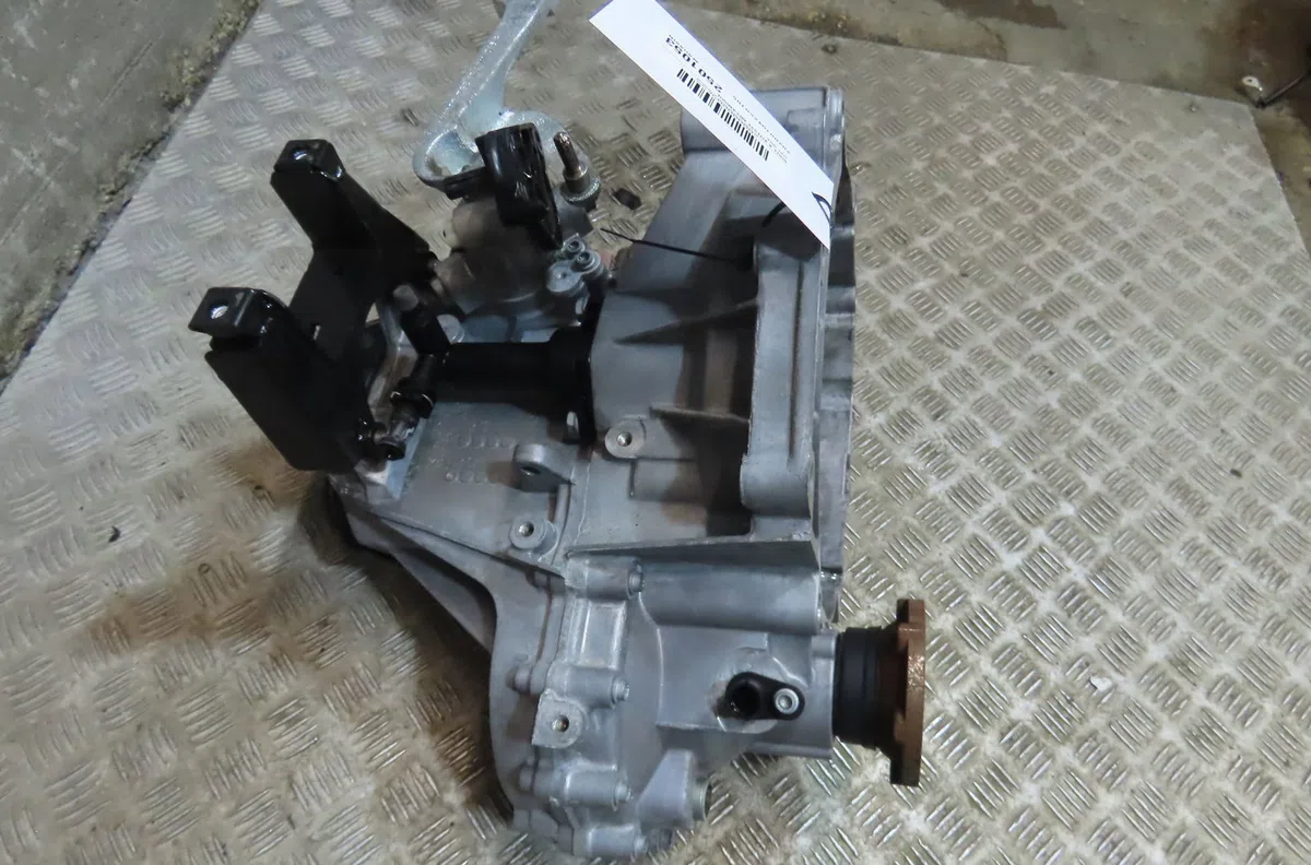 Boîte de vitesses manuelle Seat IBIZA IV (6J5, 6P1) 1.2 tsi (2010-2012) occasion — photo 2