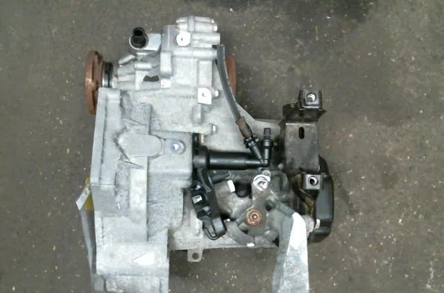 Boîte de vitesses manuelle Seat IBIZA IV SC (6J1, 6P5) 1.4 tdi (2008-2010) occasion — photo 3