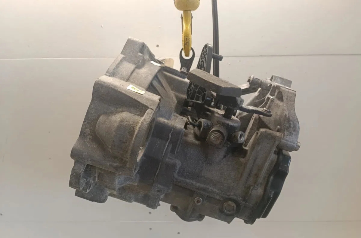 Boîte de vitesses manuelle Seat LEON (1P1) 1.6 tdi (2010-2012) occasion — photo 2