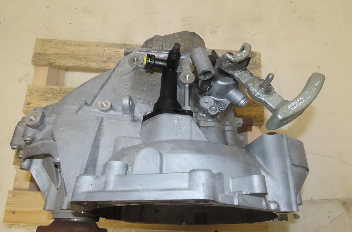Boîte de vitesses manuelle Seat LEON ST (5F8) 1.0 tsi (2015-2020) occasion — photo 2