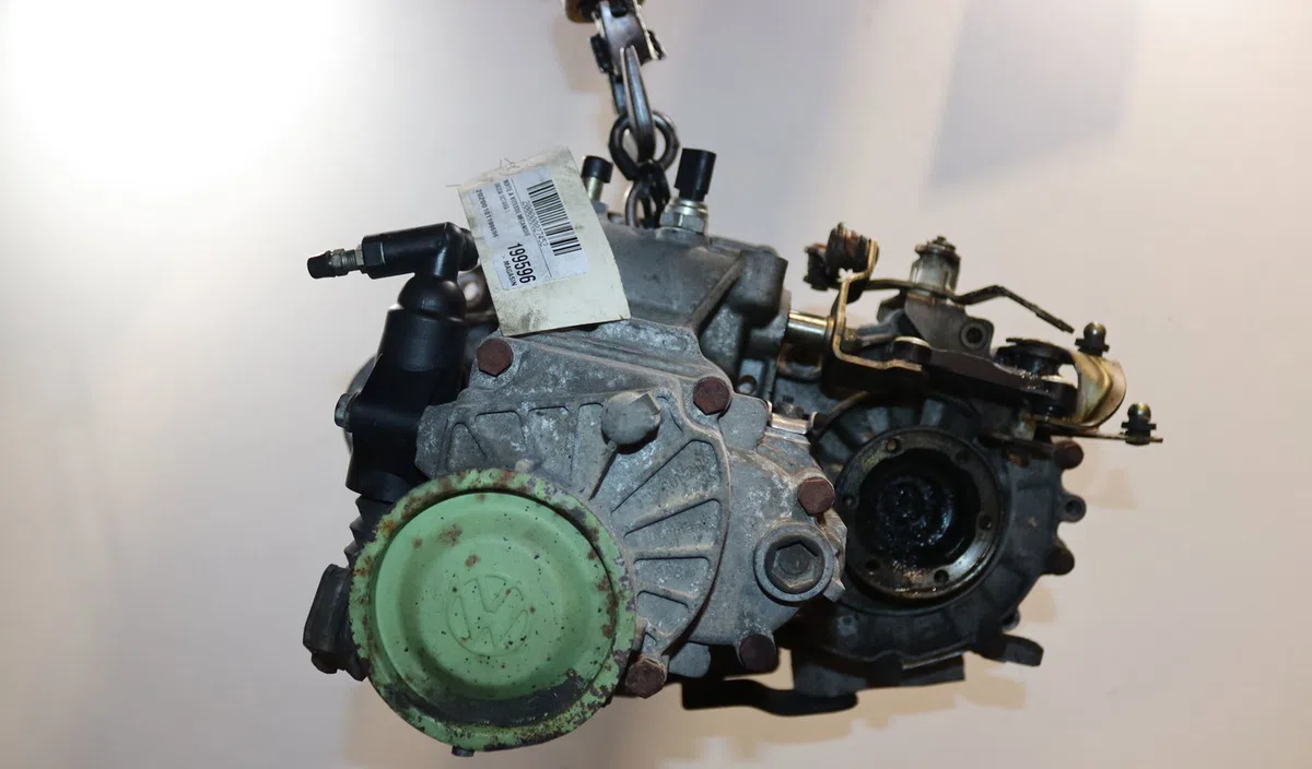 Boîte de vitesses manuelle Skoda OCTAVIA I (1U2) 1.6 (1996-2004) occasion — photo 3