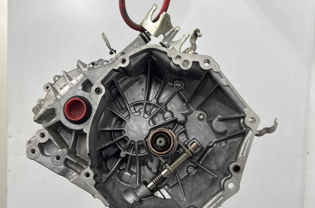 Boîte de vitesses manuelle SUZUKI IGNIS 3 occasion — photo 2