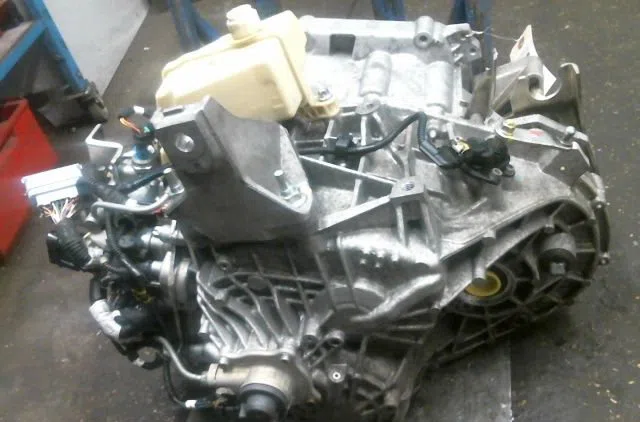 Boîte de vitesses manuelle Suzuki VITARA (LY) 1.6 ddis allgrip (apk 416d) (2015) occasion