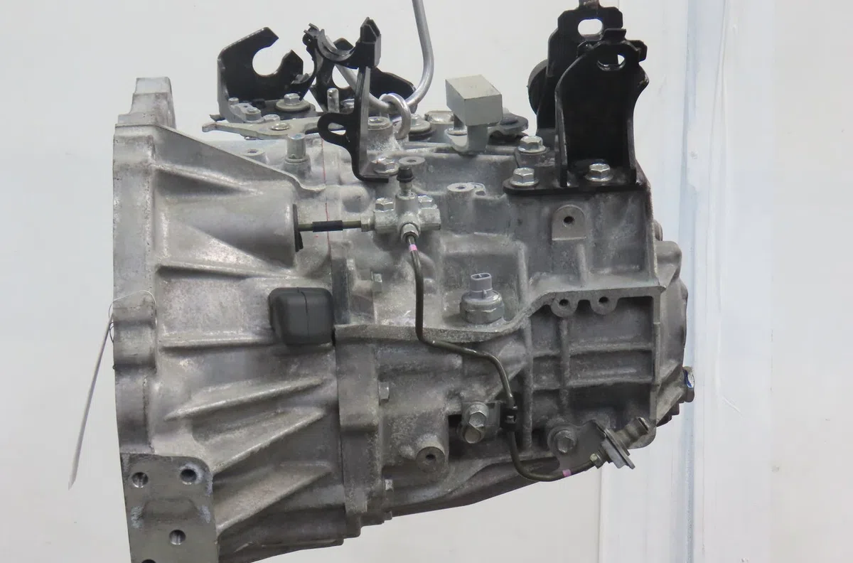 Boîte de vitesses manuelle Toyota AURIS (_E18_) 1.2 (nre185_) (2015-2018) occasion — photo 4