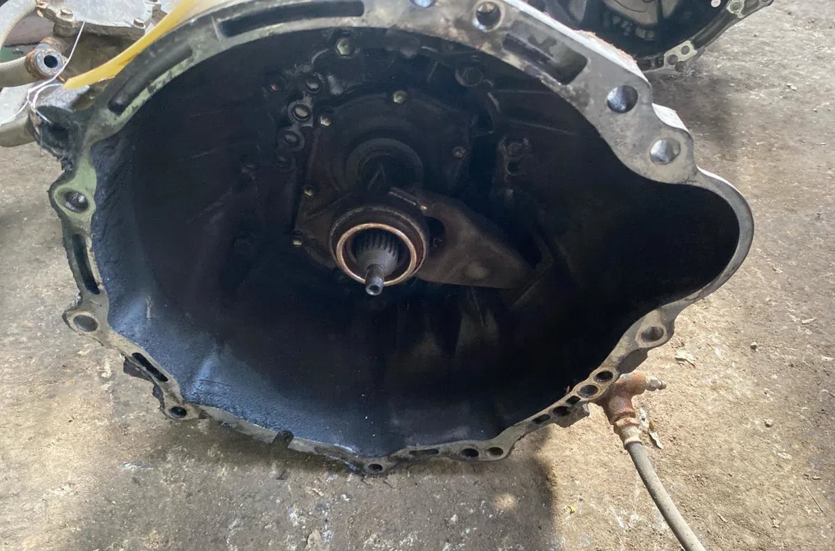 Boîte de vitesses manuelle TOYOTA LAND CRUISER 2 J70 PHASE 1 occasion — photo 2