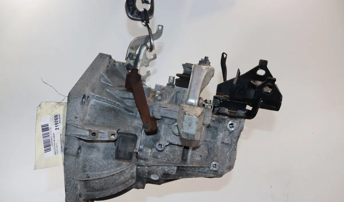 Boîte de vitesses manuelle Toyota YARIS (_P9_) 1.0 vvt-i (ksp90_) (2005-2011) 5 portes occasion — photo 2