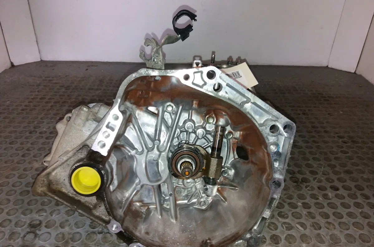 Boîte de vitesses manuelle Toyota YARIS (_P9_) 1.0 vvt-i (ksp90_) (2005-2011) 5 portes occasion