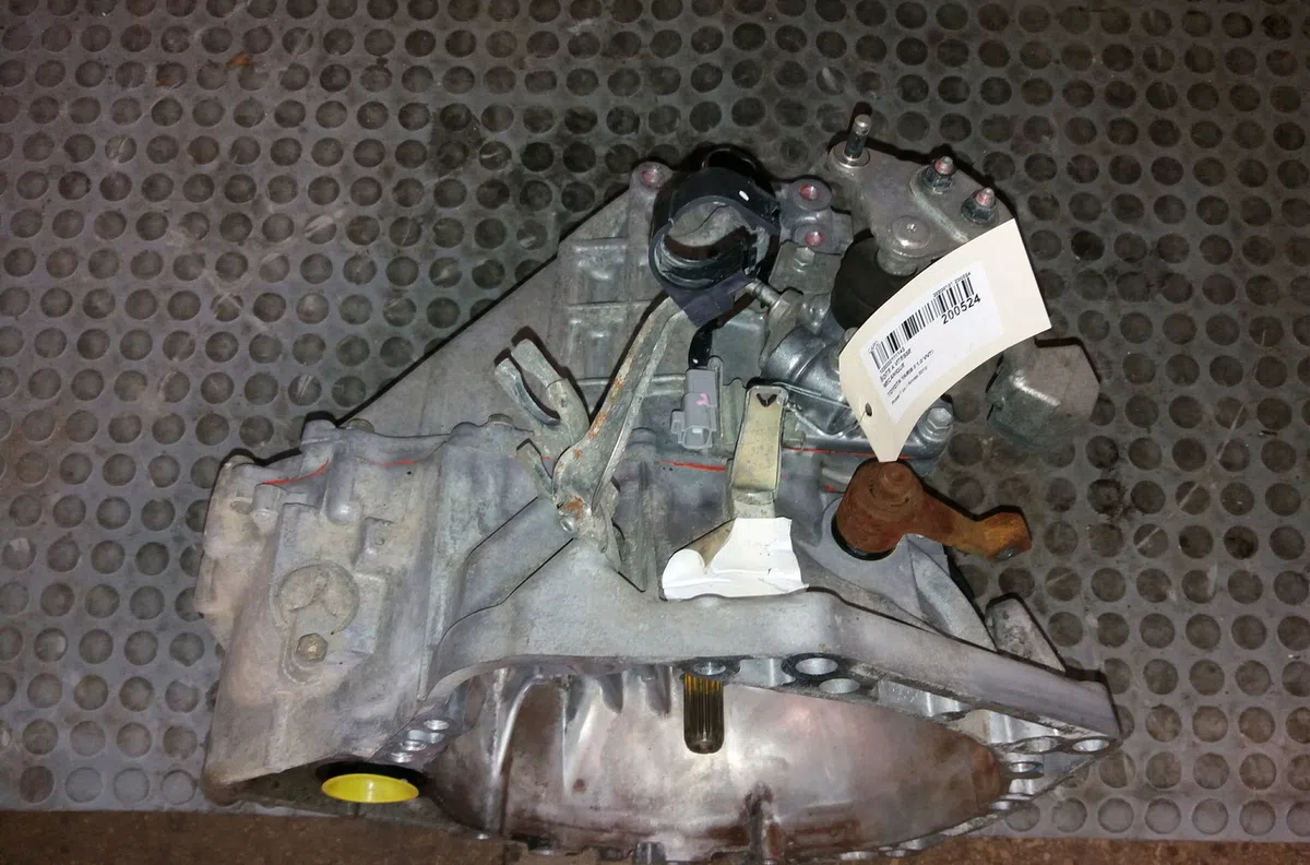 Boîte de vitesses manuelle Toyota YARIS (_P9_) 1.0 vvt-i (ksp90_) (2005-2011) 5 portes occasion — photo 2