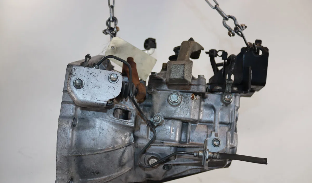 Boîte de vitesses manuelle Toyota YARIS (_P9_) 1.3 vvt-i (scp90_) (2005-2010) occasion — photo 2