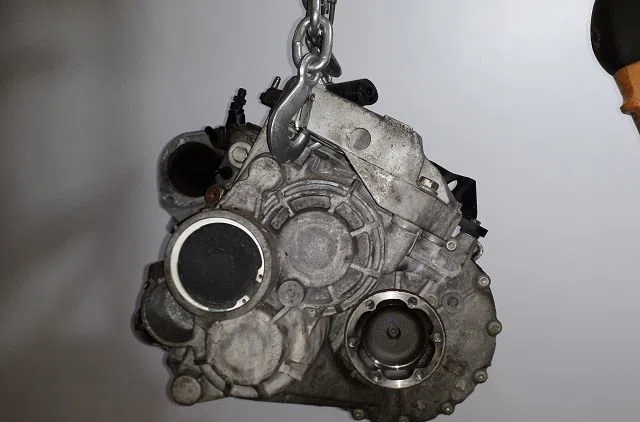Boîte de vitesses manuelle Volkswagen EOS (1F7, 1F8) 2.0 tdi 16v (2008-2015) occasion — photo 3
