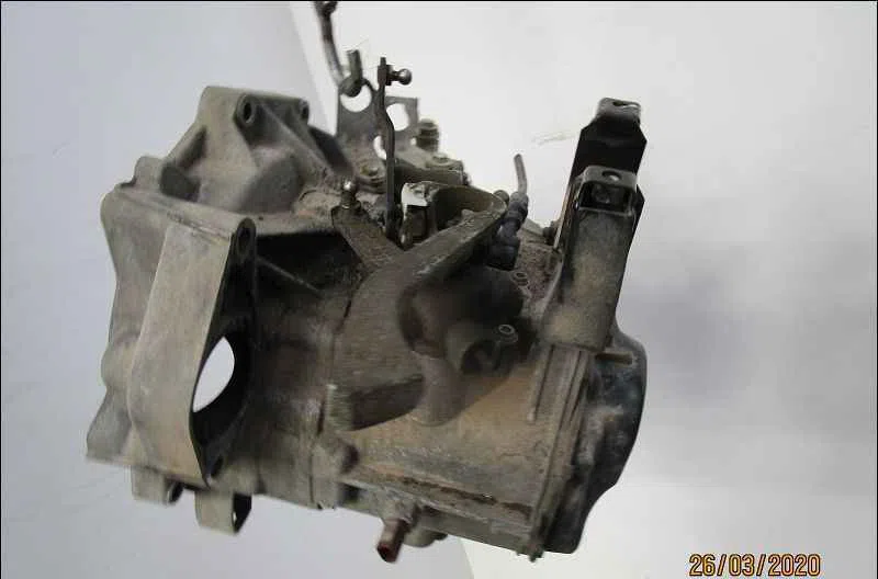 Boîte de vitesses manuelle VOLKSWAGEN FOX occasion