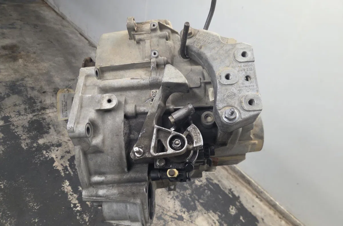 Boîte de vitesses manuelle VOLKSWAGEN GOLF 6 occasion — photo 2