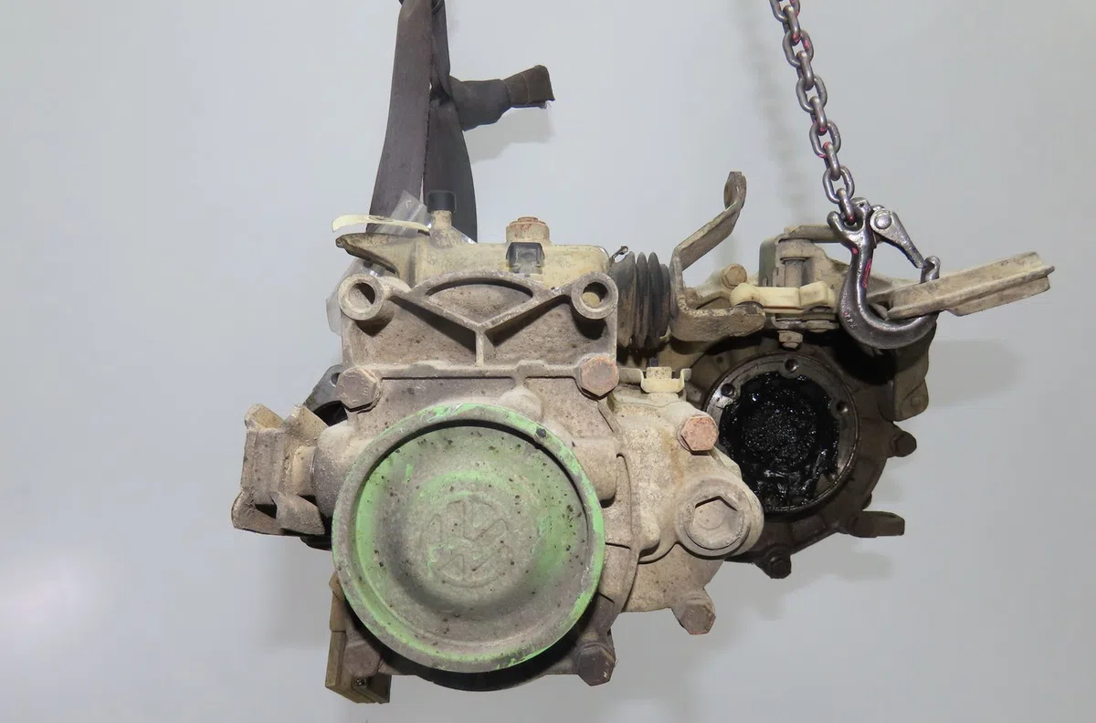 Boîte de vitesses manuelle Volkswagen GOLF III (1H1) 1.8 (1991-1997) 5 portes occasion — photo 3