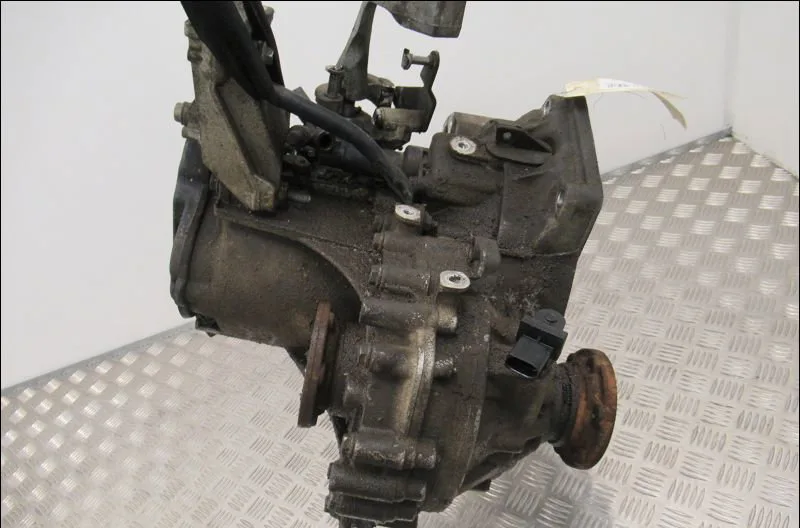 Boîte de vitesses manuelle Volkswagen GOLF IV (1J1) 1.9 tdi (1997-2004) occasion — photo 4