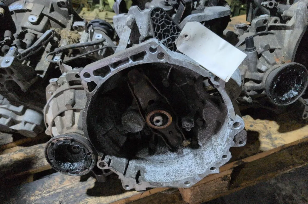 Boîte de vitesses manuelle Volkswagen GOLF VI (5K1) 2.0 tdi (2008-2013) 5 portes occasion