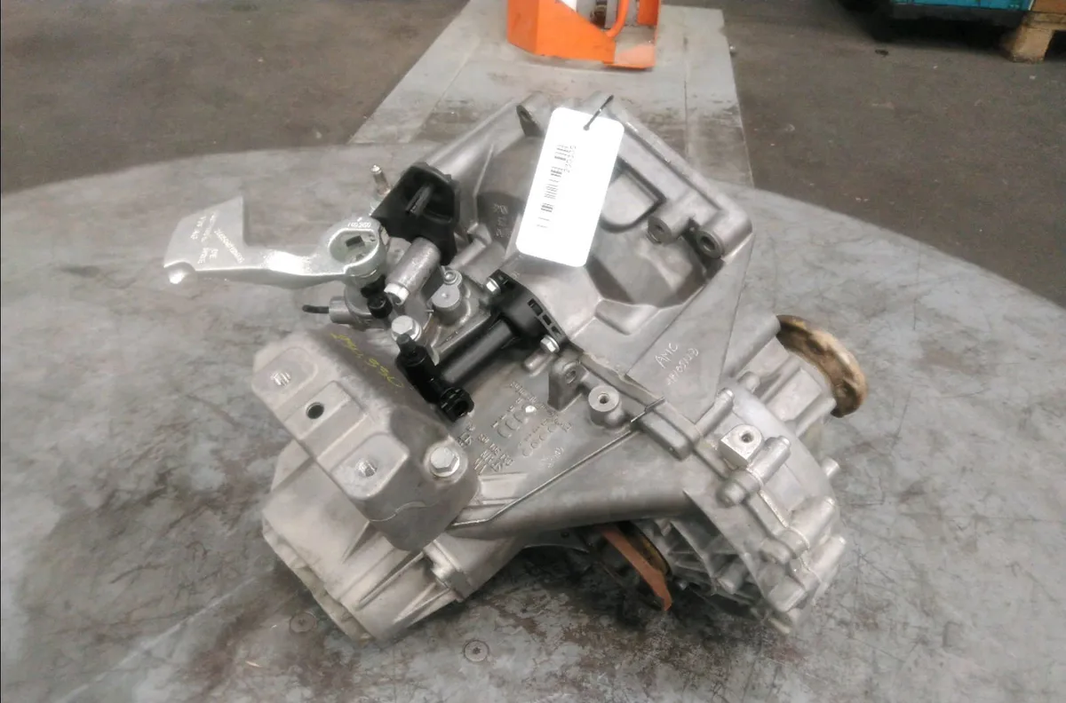 Boîte de vitesses manuelle Volkswagen GOLF VII (5G1, BQ1, BE1, BE2) 1.4 tsi multifuel (2013-2018) 5 portes occasion — photo 2