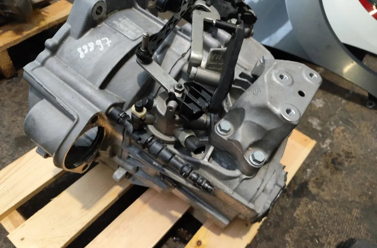 Boîte de vitesses manuelle Volkswagen GOLF VIII (CD1) 2.0 tdi (2019) occasion — photo 3