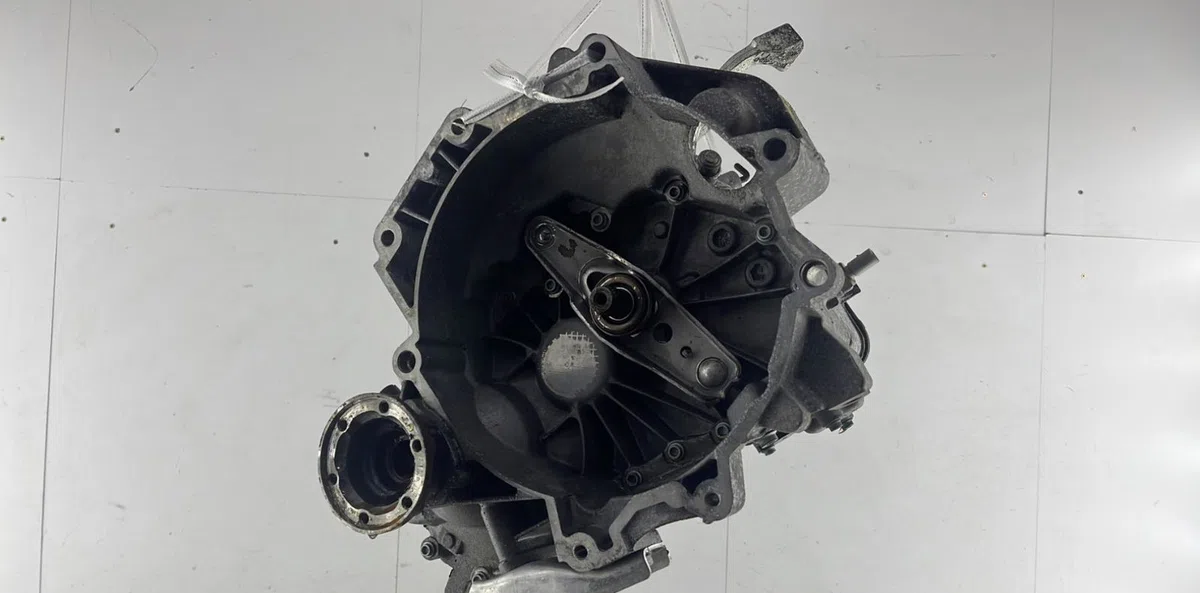 Boîte de vitesses manuelle VOLKSWAGEN POLO 4 PHASE 1 occasion — photo 2