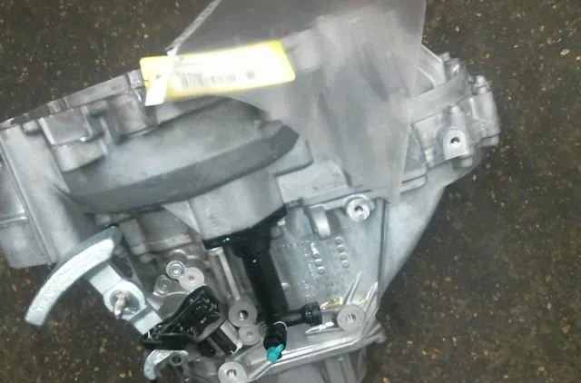 Boîte de vitesses manuelle Volkswagen POLO VI (AW1, BZ1, AE1) 1.0 tsi (2017) occasion — photo 4