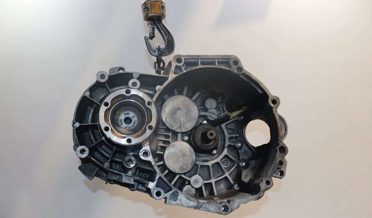 Boîte de vitesses manuelle Volkswagen SCIROCCO III (137, 138) 2.0 tdi (2010-2017) occasion — photo 2