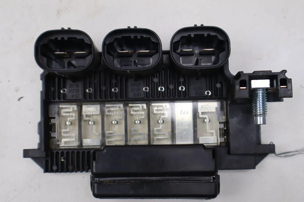 Boitier de batterie de traction Peugeot 807 (EB_) 2.0 hdi (2009) 5 portes occasion — photo 2