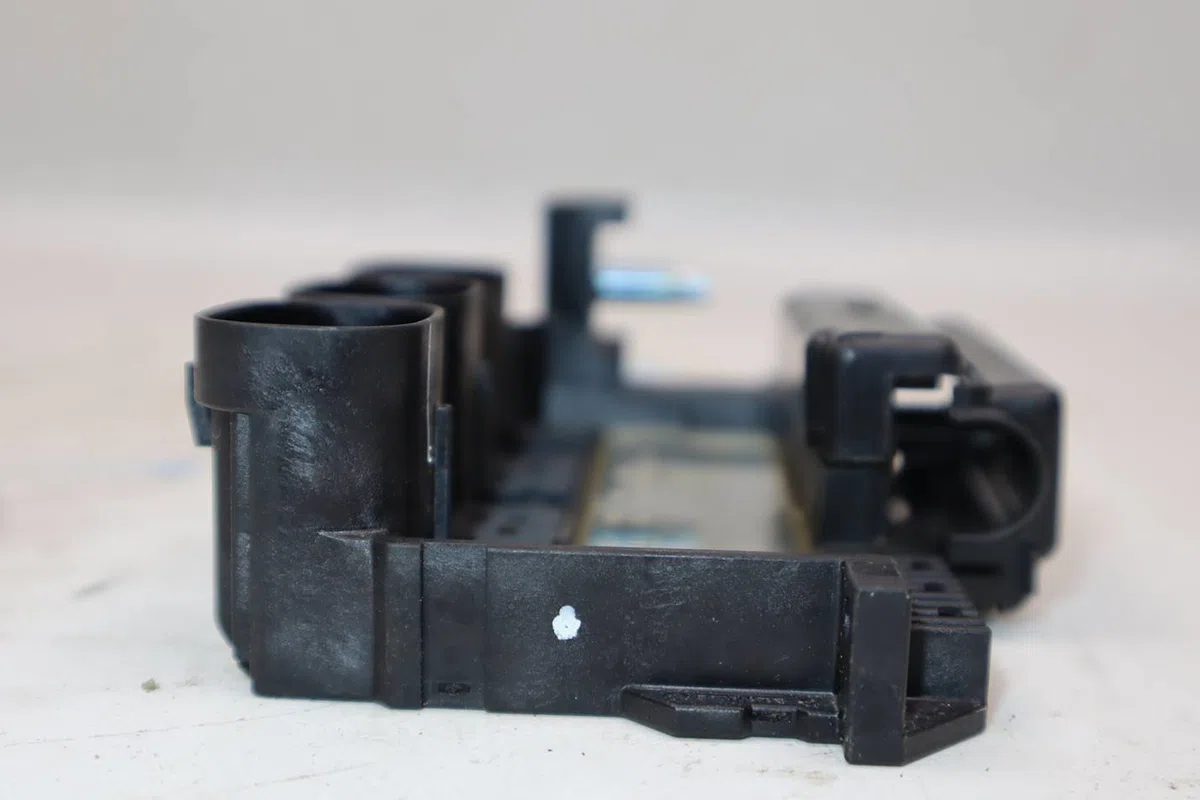 Boitier de batterie de traction Peugeot 807 (EB_) 2.0 hdi (2009) 5 portes occasion — photo 4
