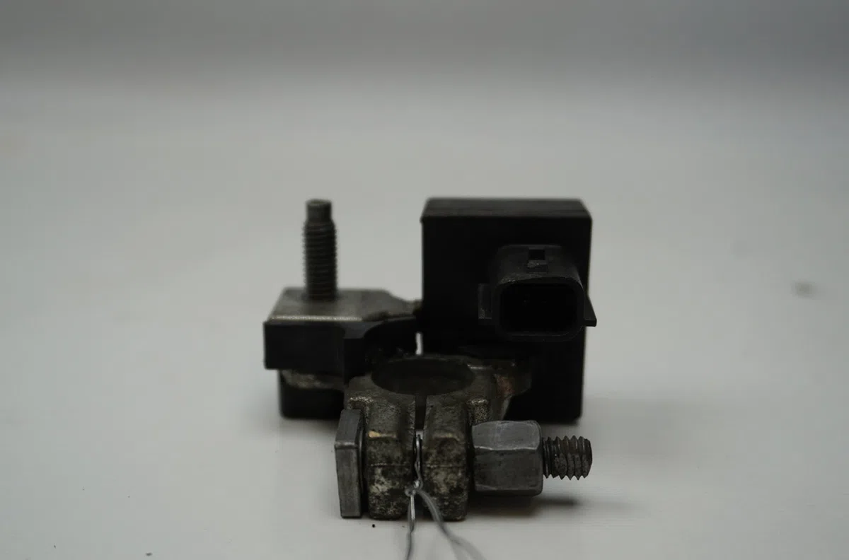 Boitier de batterie de traction Renault CLIO IV (BH_) 0.9 tce 90 (2012) 5 portes occasion — photo 3