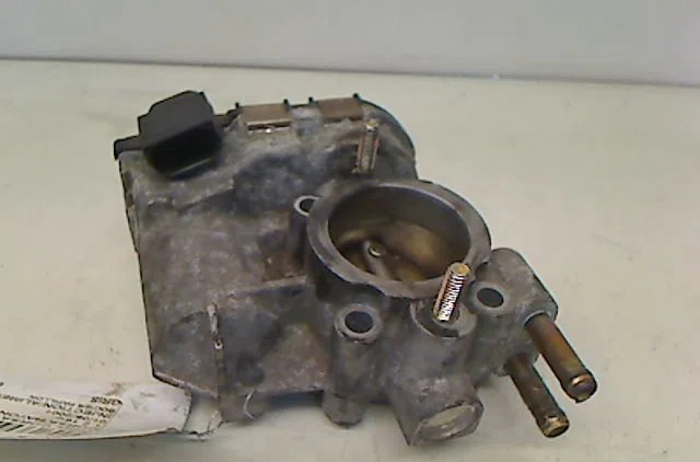 Boitier papillon OPEL CORSA 2001 occasion — photo 3