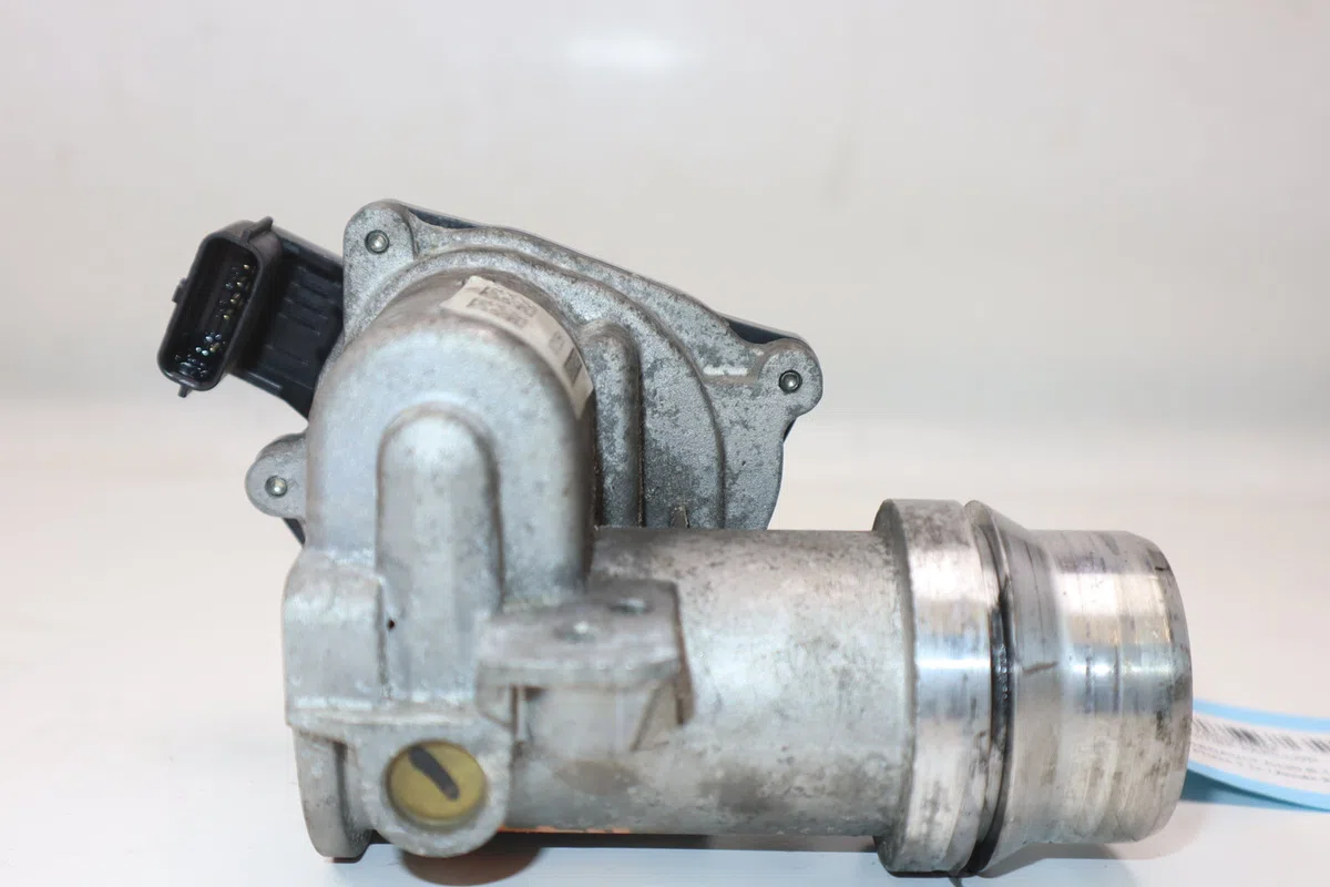 Boitier papillon Renault CLIO III (BR0-1, CR0-1) 1.5 dci (2010-2014) 5 portes occasion — photo 3