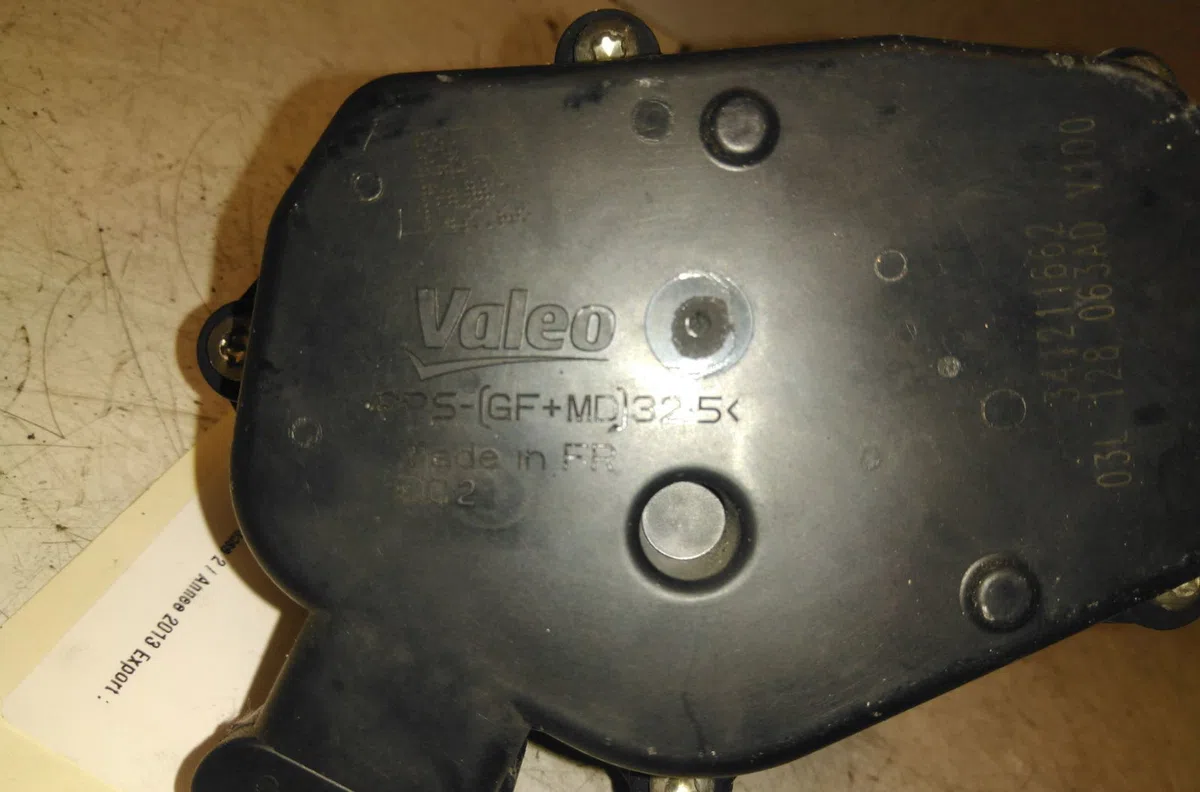 Boitier papillon SEAT ALTEA occasion — photo 4