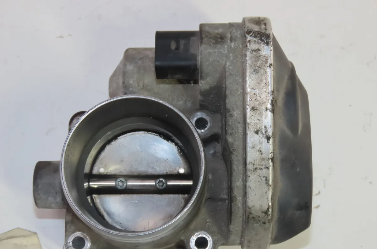 Boitier papillon Seat IBIZA III (6L1) 1.4 16v (2002-2007) occasion