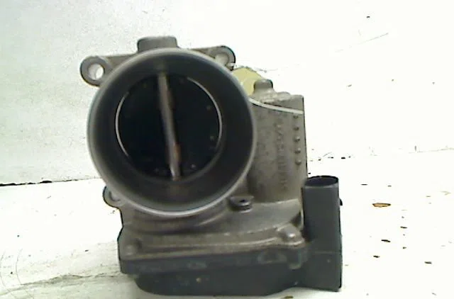 Boitier papillon Seat IBIZA III (6L1) 1.4 16v (2002-2007) occasion