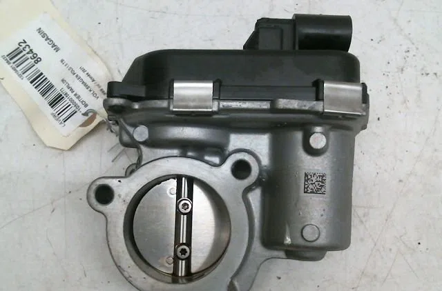 Boitier papillon Volkswagen POLO VI (AW1, BZ1, AE1) 1.0 tsi (2017) occasion