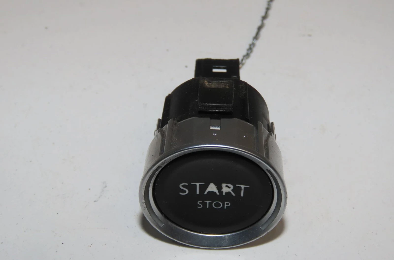 Bouton de demarrage start-stop Citroen C4 GRAND PICASSO II (DA_, DE_) 1.6 bluehdi 120 (2014) occasion