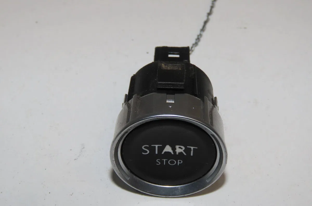 Bouton de demarrage start-stop Citroen C4 GRAND PICASSO II (DA_, DE_) 1.6 bluehdi 120 (2014) occasion — photo 2