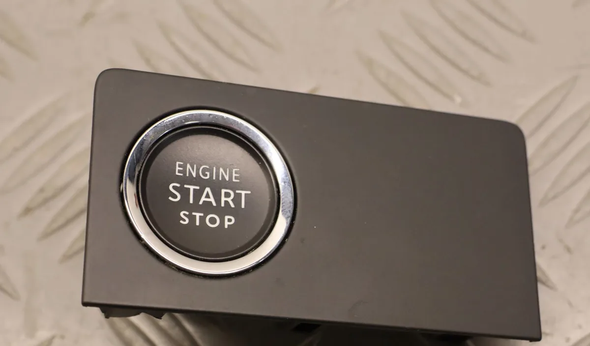 Bouton de demarrage start-stop Citroen C5 AIRCROSS (A_) 1.6 hybrid 225 (a45gfr) (2020) occasion