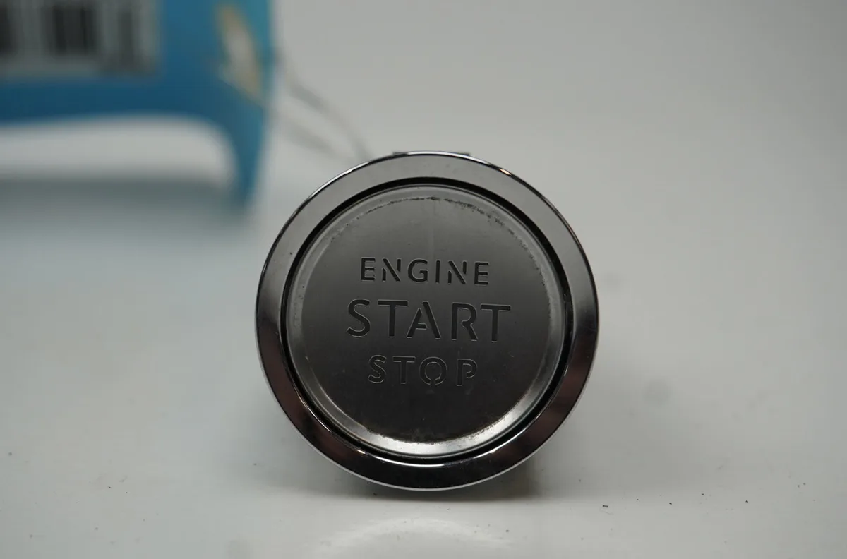 Bouton de demarrage start-stop Peugeot 5008 II (MC_, MJ_, MR_, M4_) 1.2 (mrhnyh, mrhnyw, mrhnsj, mrhnsu, mrhnsm) (2016) occasion