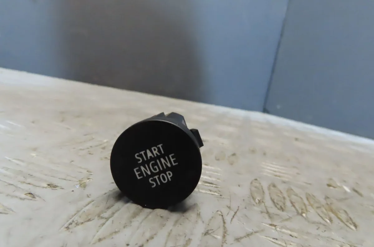 Bouton de demarrage start-stop RENAULT AUSTRAL 2023 occasion