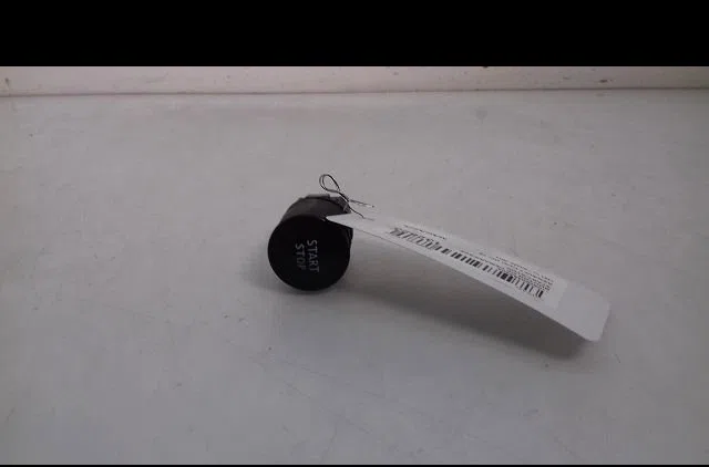 Bouton de demarrage start-stop Renault CLIO IV (BH_) 1.5 dci 75 (2012) 5 portes occasion