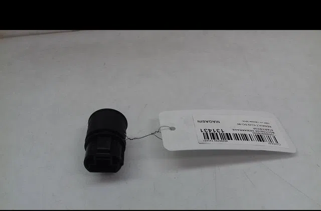 Bouton de demarrage start-stop Renault CLIO IV (BH_) 1.5 dci 90 (2012) 5 portes occasion — photo 2