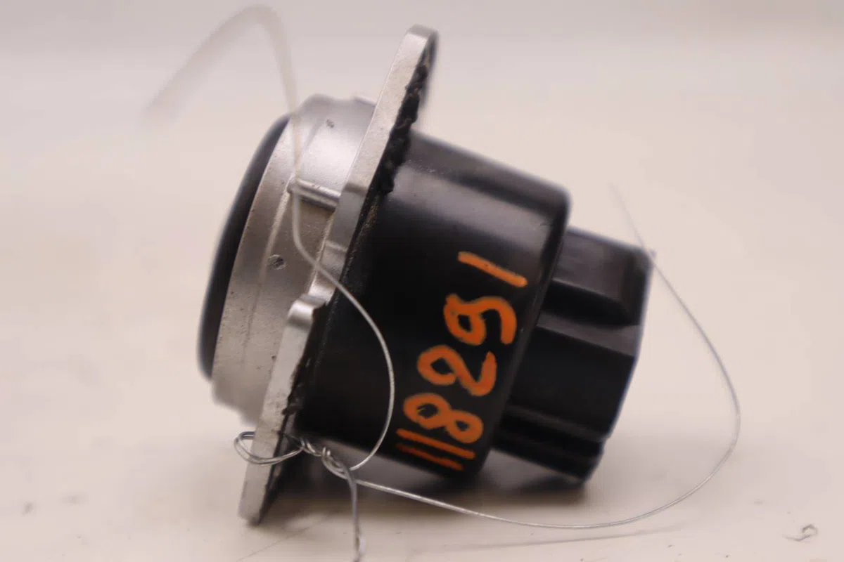 Bouton de demarrage start-stop Renault LAGUNA III (BT0-1) 1.5 dci (bt00, bt0a, bt0t, bt1j) (2007-2015) 5 portes occasion — photo 2