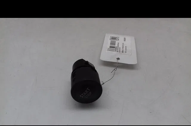 Bouton de demarrage start-stop Renault SCÉNIC II (JM0-1_) 1.5 dci (jm1e, jm16) (2005-2008) 5 portes occasion