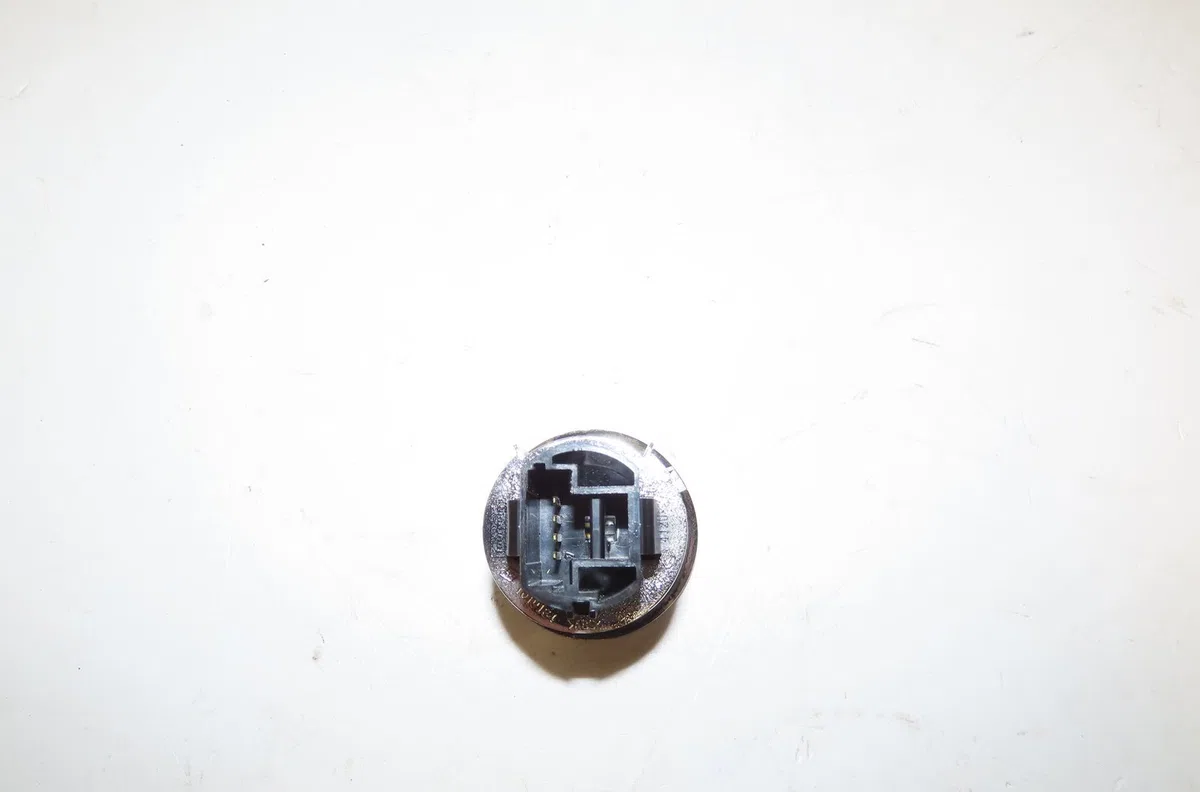 Bouton de demarrage start-stop Renault SCÉNIC III (JZ0-1_) 1.6 dci (jz00, jz12) (2011) 5 portes occasion