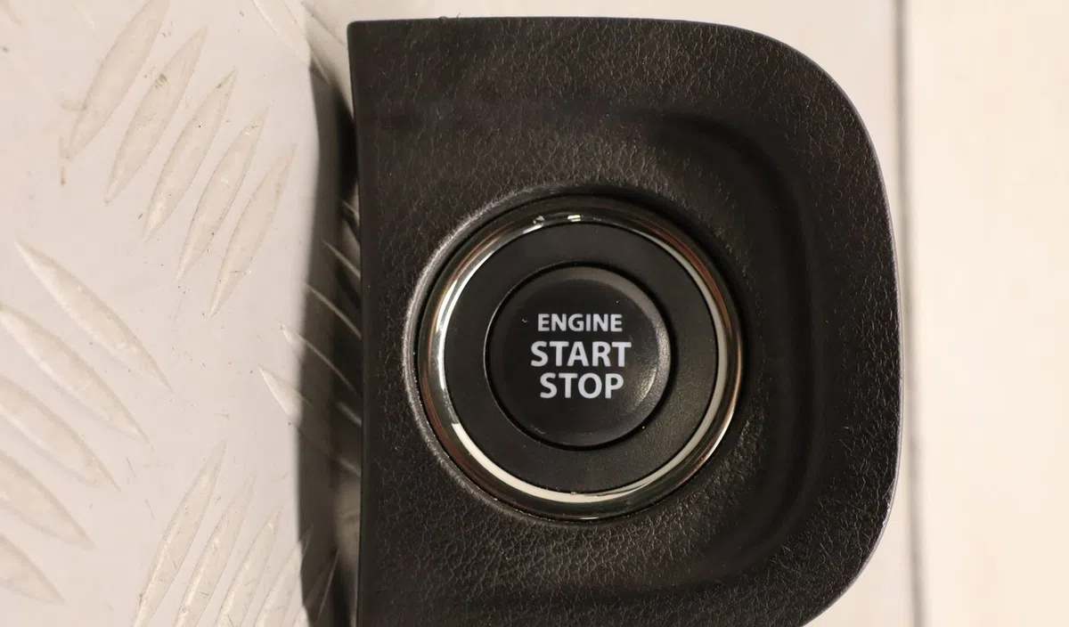 Bouton de demarrage start-stop Suzuki VITARA (LY) 1.4 t allgrip (apk 414) (2015) occasion