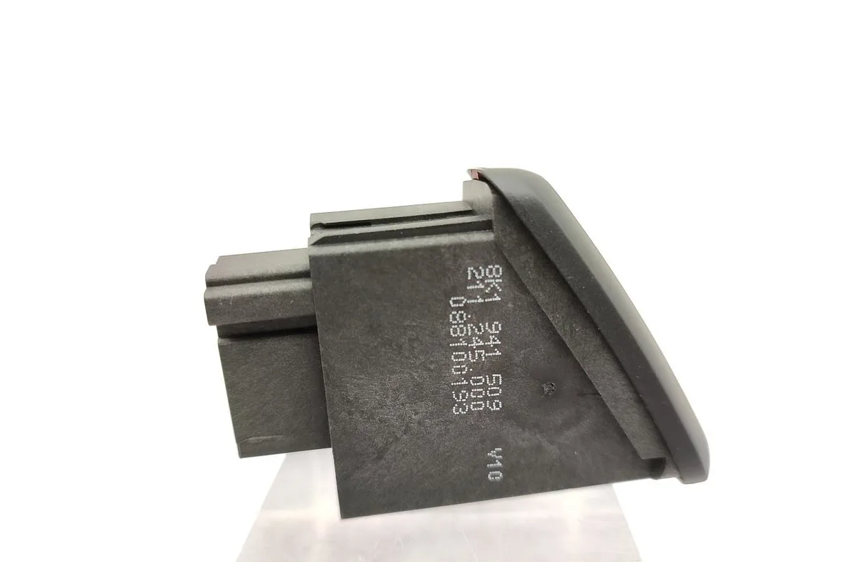Bouton de warning AUDI A4 3 AVANT PHASE 1 BREAK occasion
