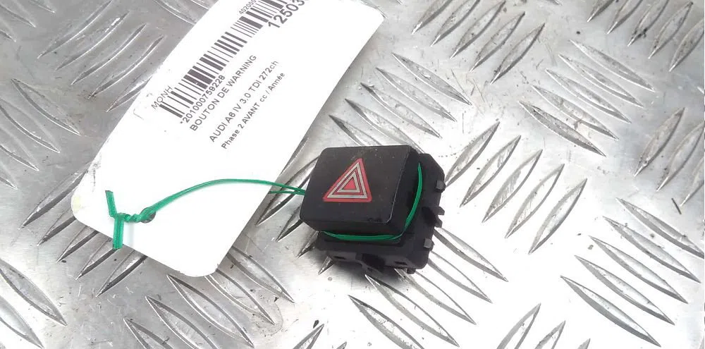 Bouton de warning AUDI A6 2012 occasion — photo 2